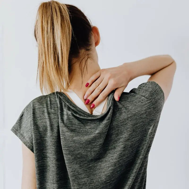 5 conseils pour soulager rapidement les douleurs cervicales 